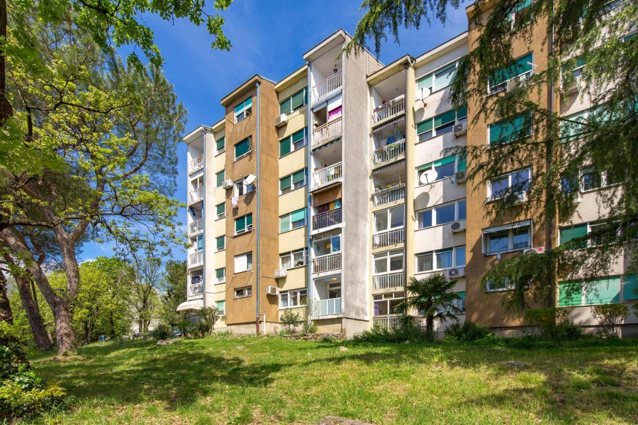 Sunny Studio Apartment With Balcony Rijeka Extérieur photo